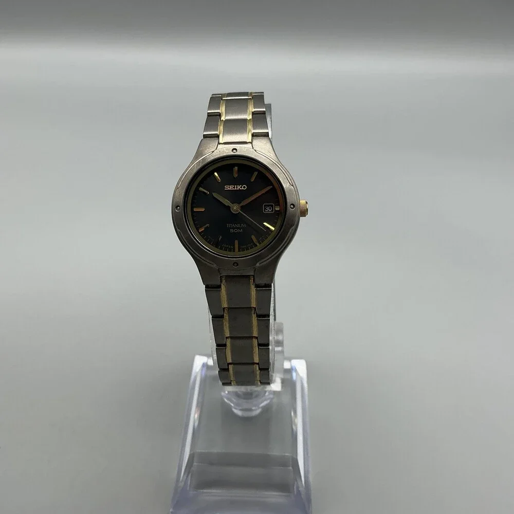 Seiko Womens Watch 26mm Black Dial Titanium Silver Tone Date New Battery 7.25